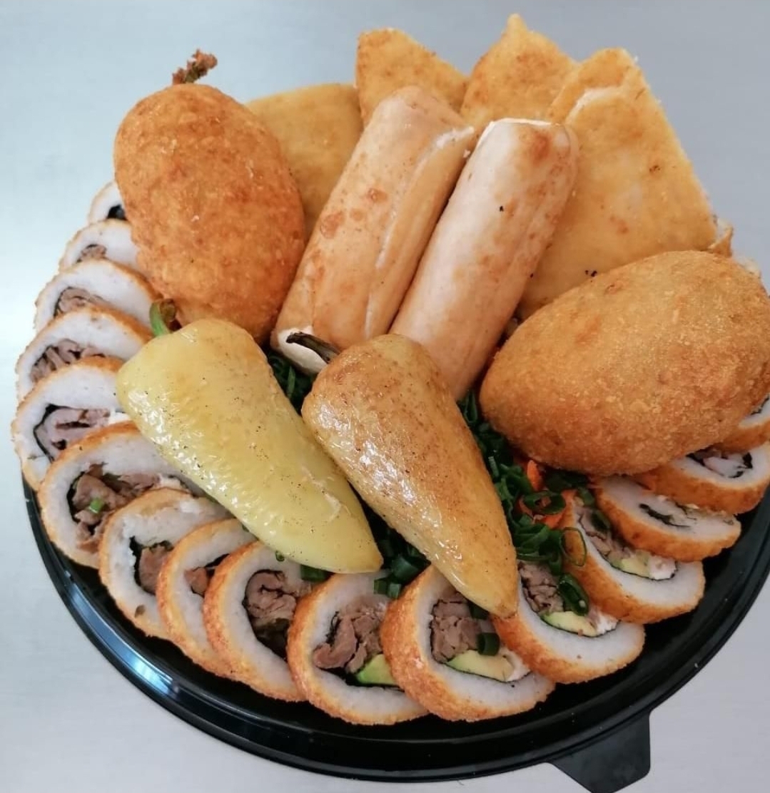 Charola surtida